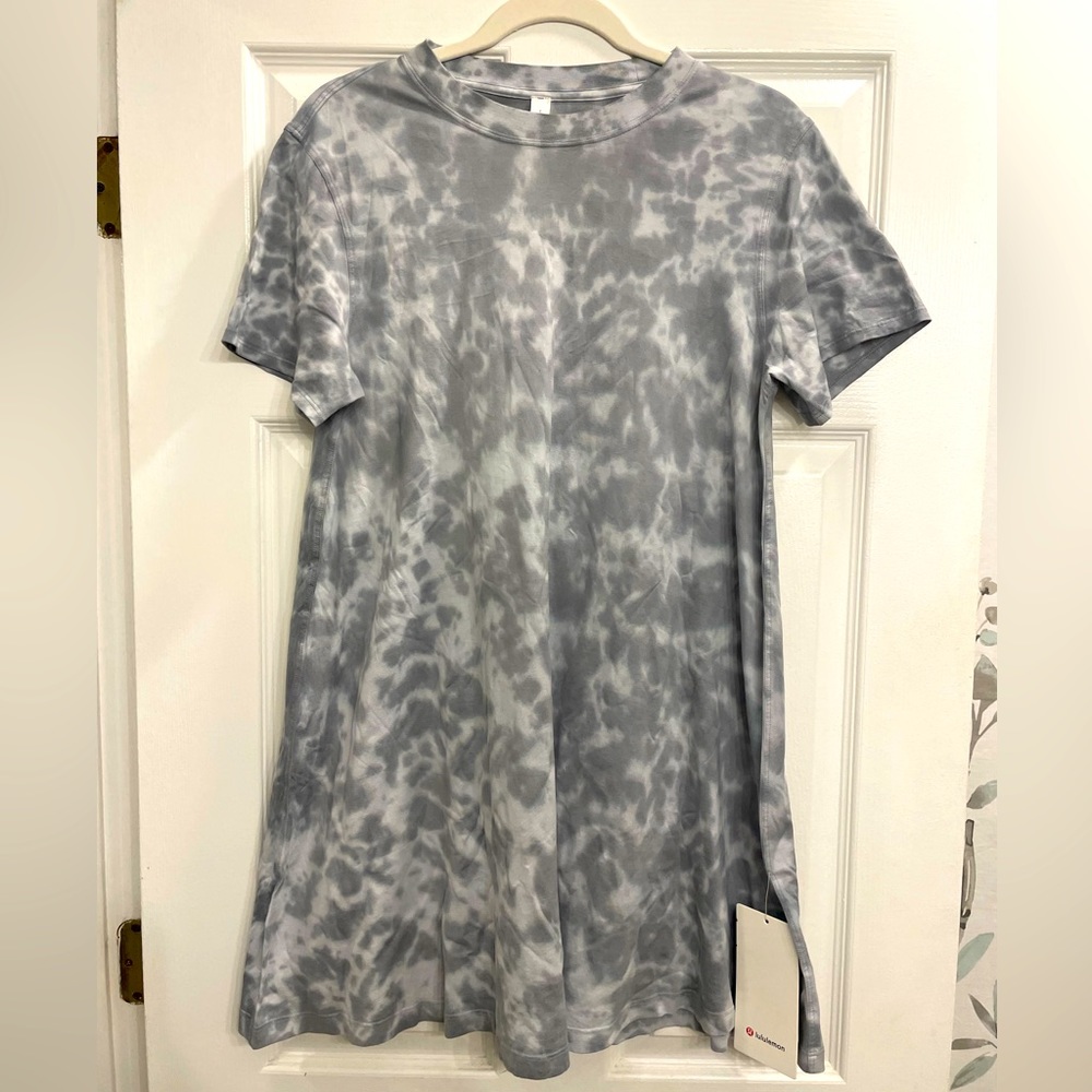 LULULEMON All Yours Tee Dress  Size 2.  New with tags